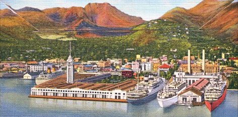 Postcard of the Aloha
                  Tower in Honolulu