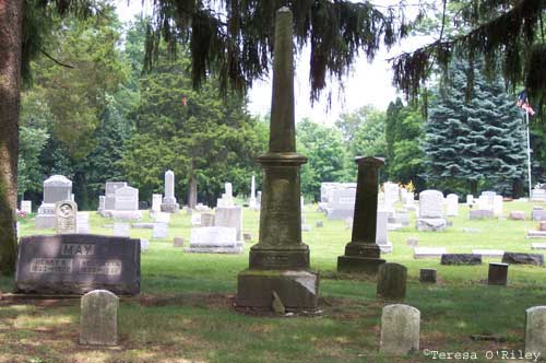 Edwardsburg Cemetery Entrance