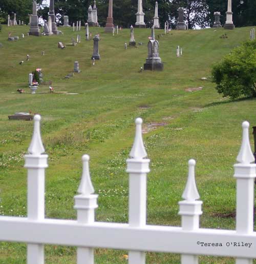 Five Points Cemetery Entrance