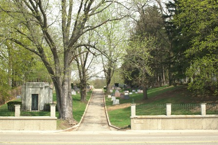 Jewish Riverside Cemetery Entrance