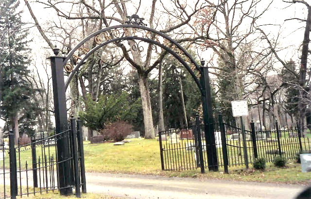 Oak Grove Cemetery Entrance