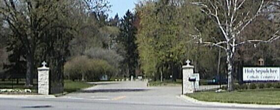 Holy Sepulchre Catholic Cemetery Entrance