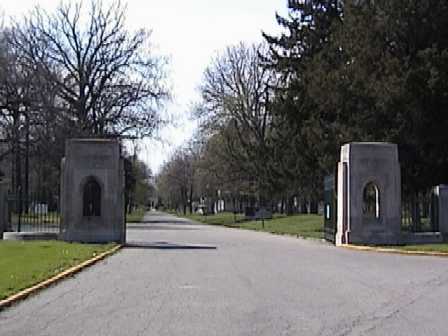 Woodlawn Cemetery Entrance