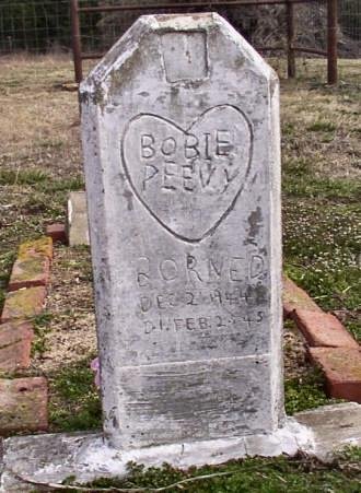 peevybobie.jpg (48330 bytes)